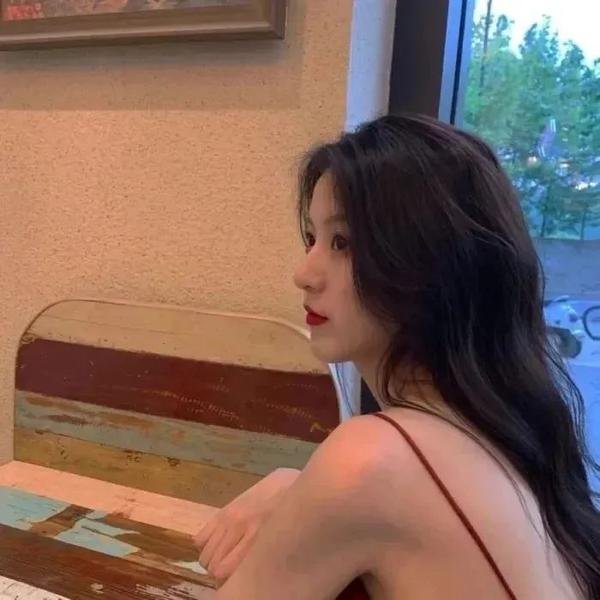 红墙绿瓦
